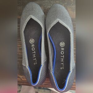 Rothys round toe flat